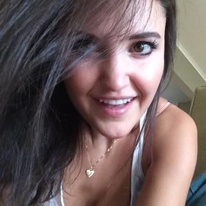 Meet your Posher, Nika